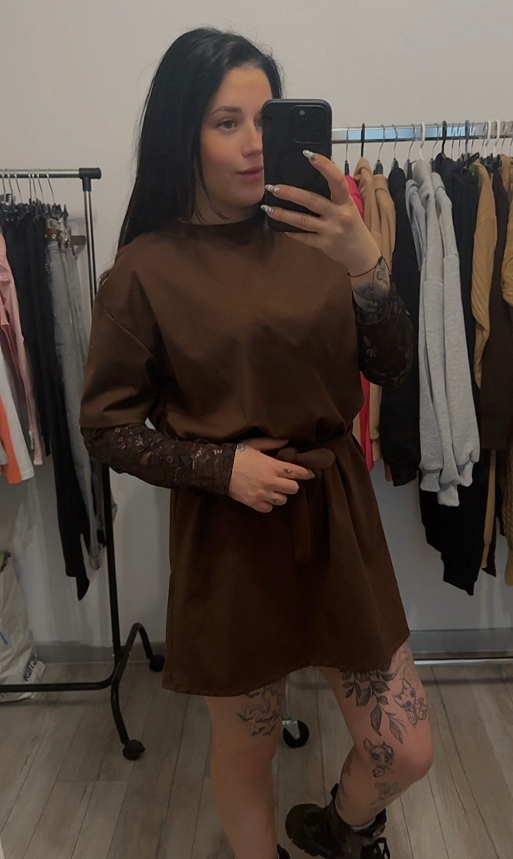 Sukienka oversize rękaw koronka z paskiem