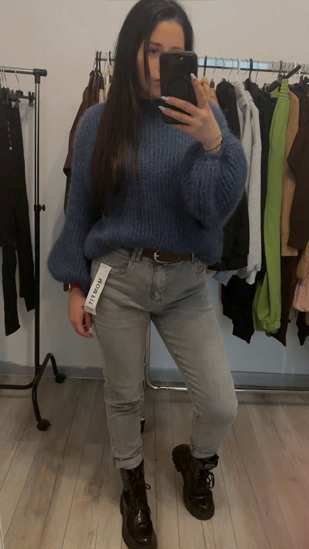 Spodnie Jeans Mom Fit Spodnie z paskiem