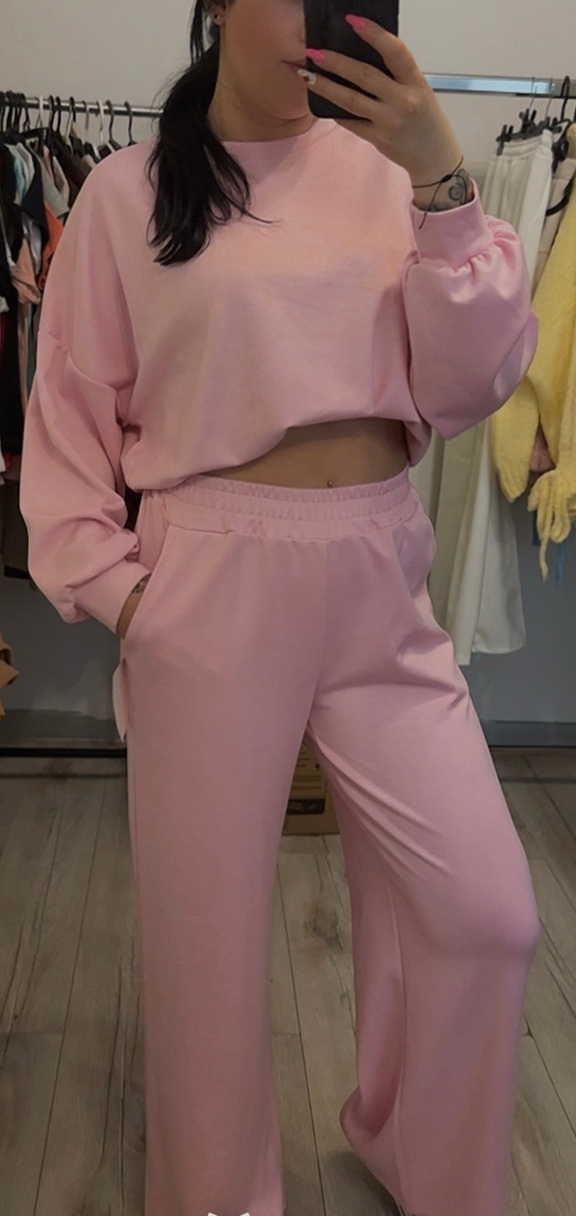 Dres z szerokimi nogawkami pastel